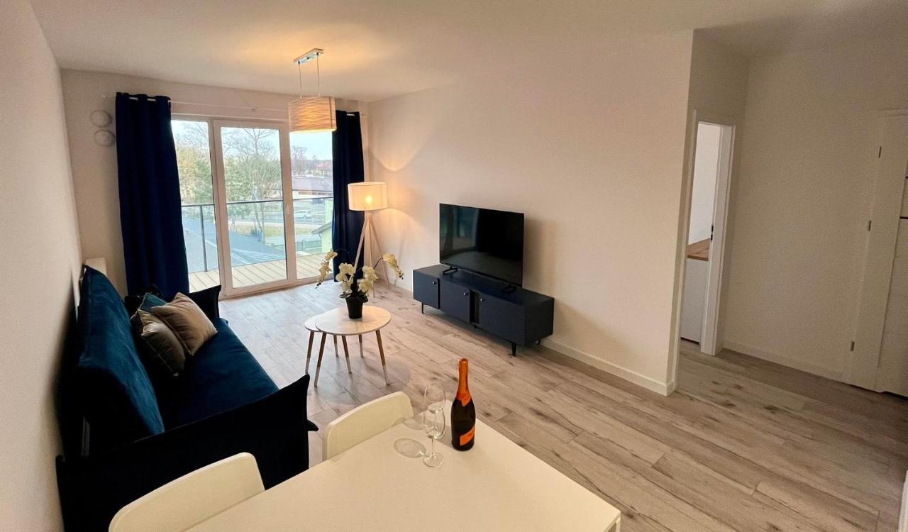 Z Basenem I Sauna Apartment Dziwnow